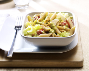 Penne Rigate mit Spitzkohl und Walnüssen