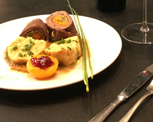 Rindsrouladen mit Semmelknödel