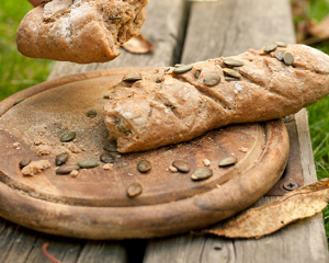 Weizenvollkornbrot mit Chia & Kübiskernen