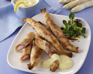 Spargel im Schlafrock mit Zitronen-Buttersauce