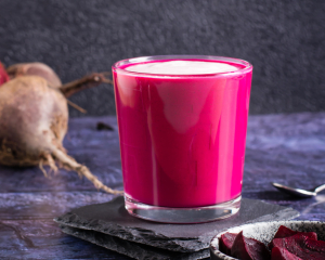 Rote Rüben Latte mit Actimel