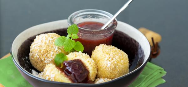 Topfenknödel mit efko Röster 