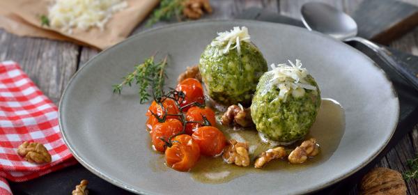 Herzhafte Spinatknödel