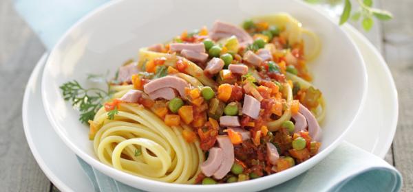 Linguine an Thunfisch-Ragout