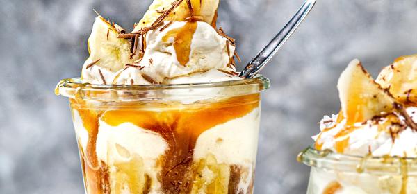 Banoffee-Dessert im Glas mit Leicht & Cross Boden