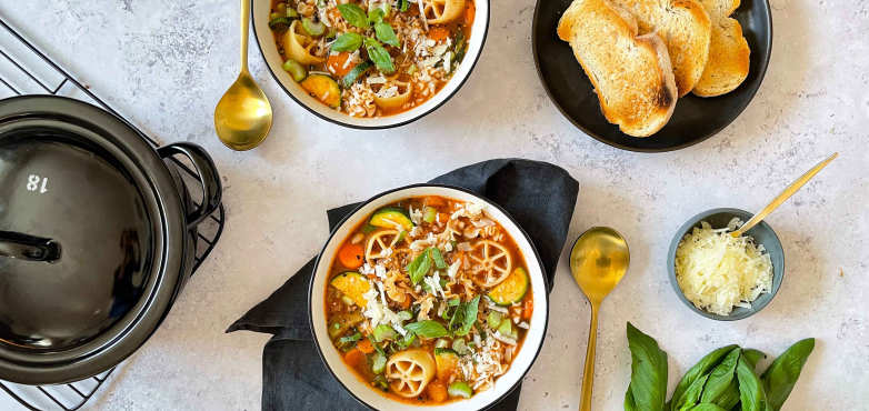 Italienische Minestrone Suppe