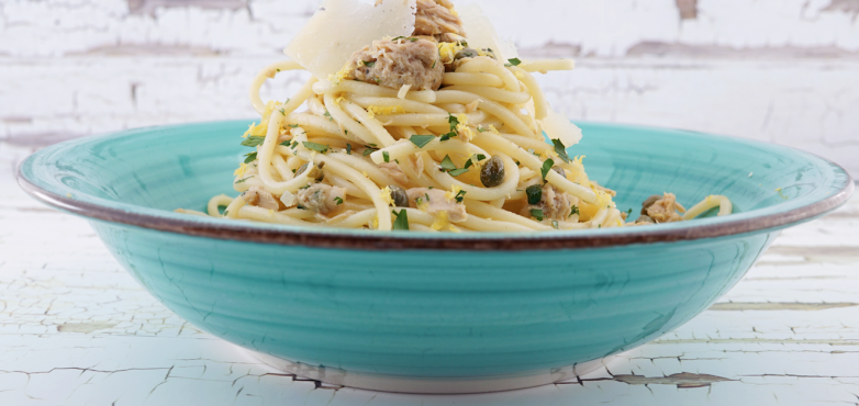 Thunfisch-Pasta mit Zitrone und Kapern